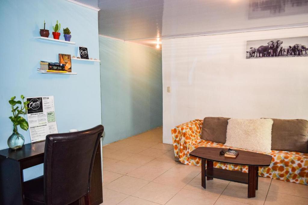 Ostello The Backside House Tamarindo Esterno foto
